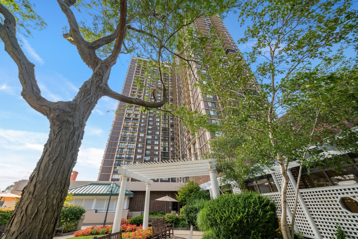 Home North Shore Towers and Country Club